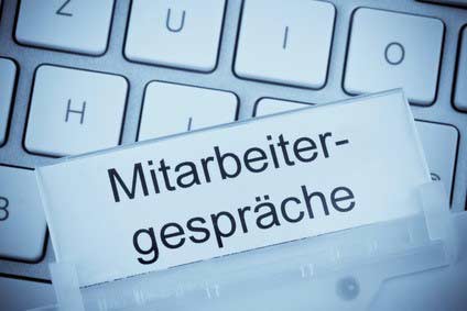 MITARBEITERGESPRÄCHE PROFESSIONELL FÜHREN